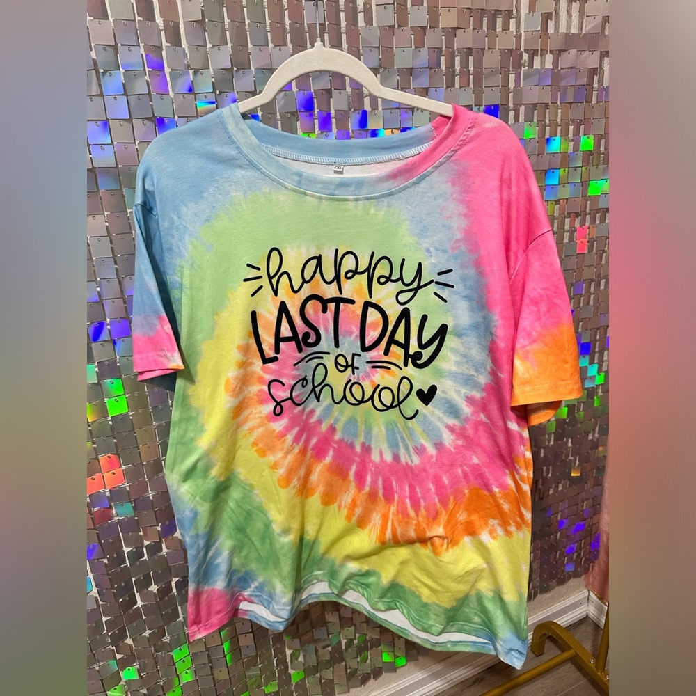 Last Day of School Teacher Tee